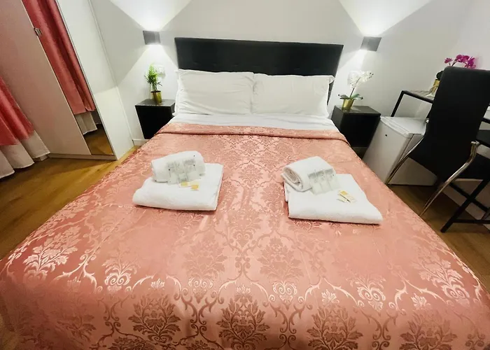 Gasthof Rome Holiday Guesthouse